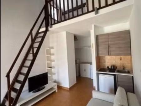 villa 1 pièce 30 m²