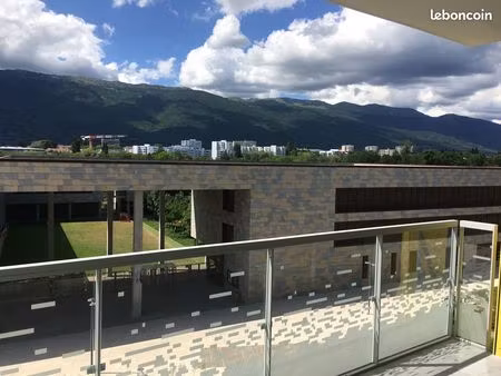t3 neuf vue imprenable proche cern