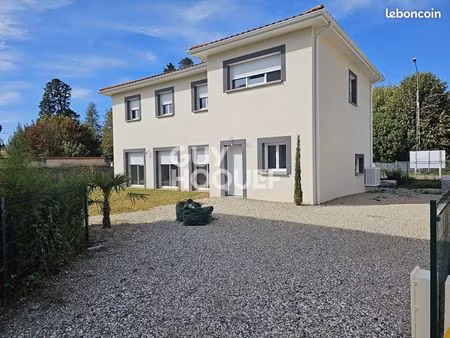bureau 183 m²