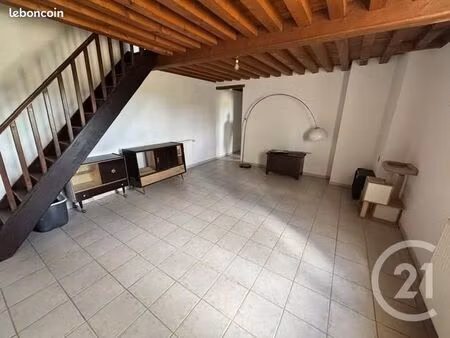 appartement 3 pièces 83 m²
