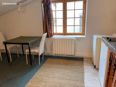 studio meublé