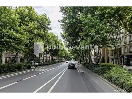 commerce beauté/coiffure 33 m²