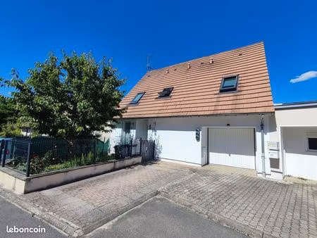 maison 4 pièces 104 m²