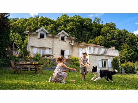 vente maison 6 pièces 140 m² à notre-dame-de-mésage (38220)  384 000 €