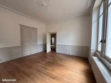 appartement 4 pièces 148 m²