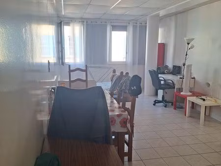 studio a louer en centre ville de moulins