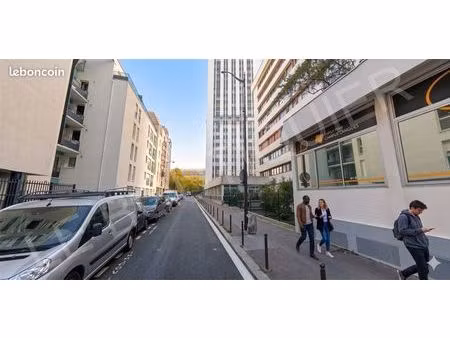 bureaux 83 m² paris
