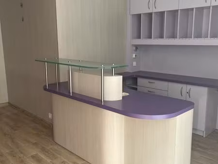 local commercial 78 m²