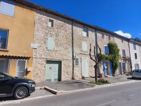 immeuble 193 m² meyrargues