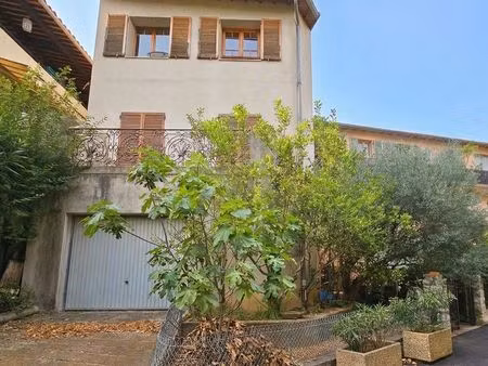 gorbio  village médiéval  bien exceptionnel  appartement de 230m2 sur 3 niveaux séparés en