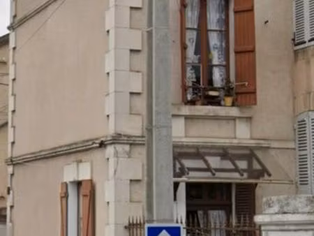 maison avec courette