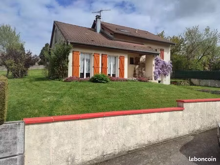 maison contrexéville