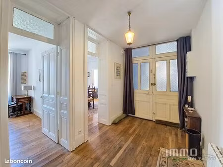 appartement 4 pièces 77 m²