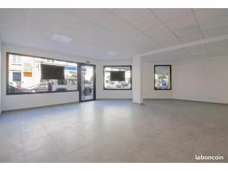 local commercial 49 m² saint laurent du var