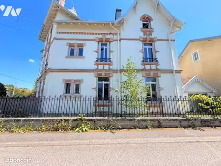 maison 7 pièces 149 m²