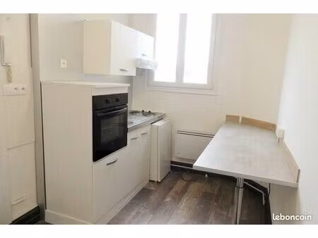 studio 1 pièce 26 m²