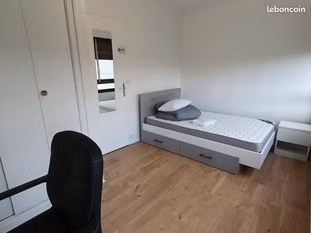 appartement 1 pièce 10 m²