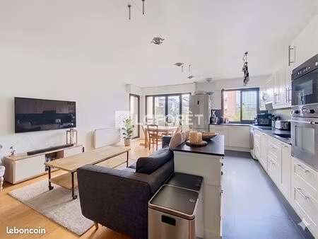 appartement 3 pièces 67 m²