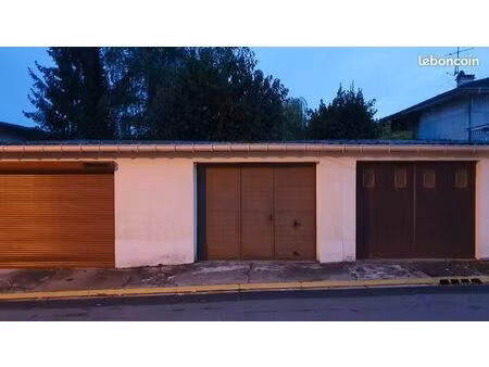 grand garage / box / stockage 24m2