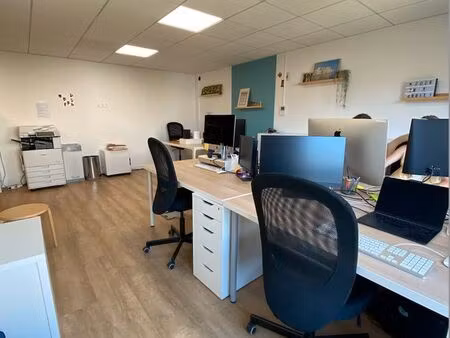 bureau clés en mains 30 m2 levallois (gare clichy levallois/m3) dispo dés juillet