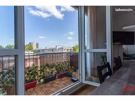 appartement 3 pièces 80 m²