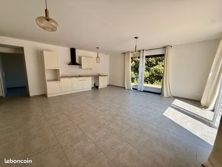 maison 4 pièces 76 m²