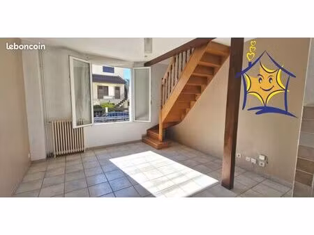 maison 3 pièces 47 m²