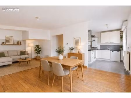 t3 65m² résidence 2010  2 suites  parking x2 + cave