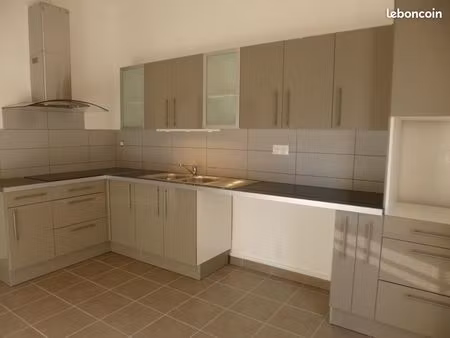 narbonne appart t3 avec balcon