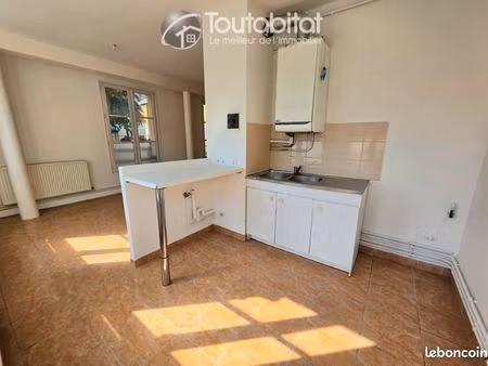 appartement 3 pièces 65 m²