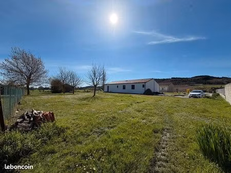 terrain 861 m² mas saintes puelles