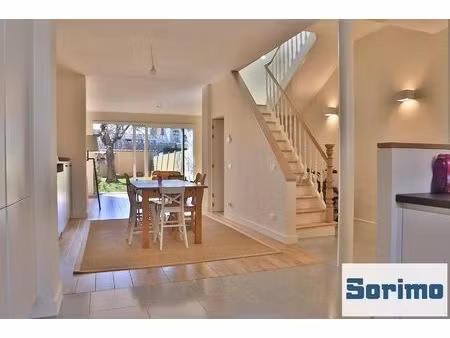 maison à louer avec terrasse et jardin   auderghem (vbe39265)