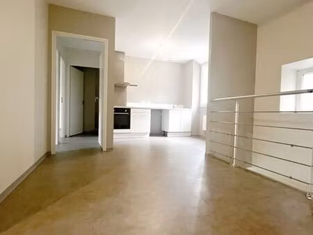 appartement 3 pièces 75 m²