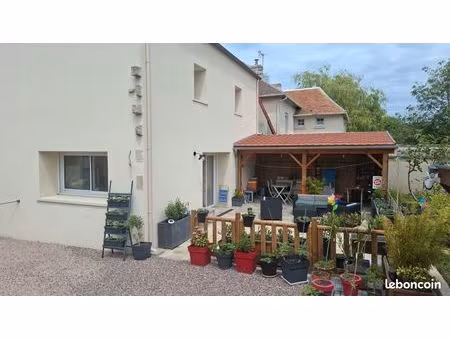 maison a basly