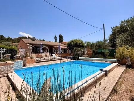 villa 9 pièces 155 m²