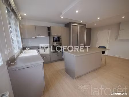 appartement 3 pièces 82 m²