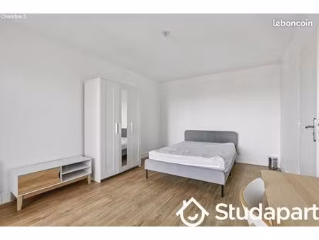 chambre 1 pièce 123 m²