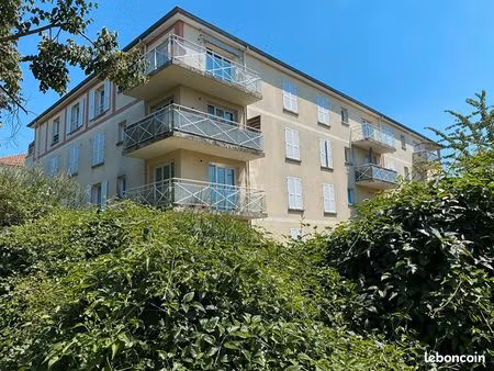 appartement 2 pièces 52 m²