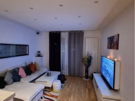 appartement  deux-pièces avec jardin