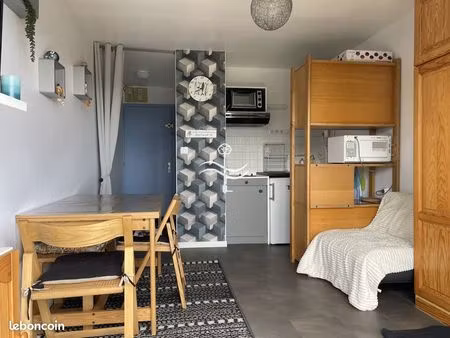studio 1 pièce 18 m²