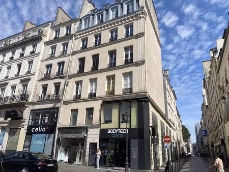location bureaux 66 m²
