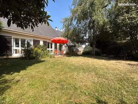 maison 7 pièces 148 m²