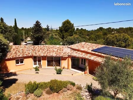 villa 6 pièces 142 m²