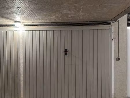 garage à louer bastia monserato