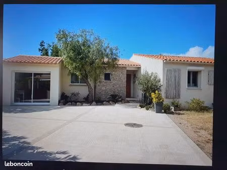 villa proche de la plage de saint cyprien