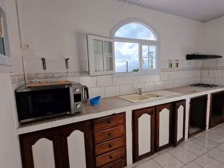 grand f4 meublé haut de villa
