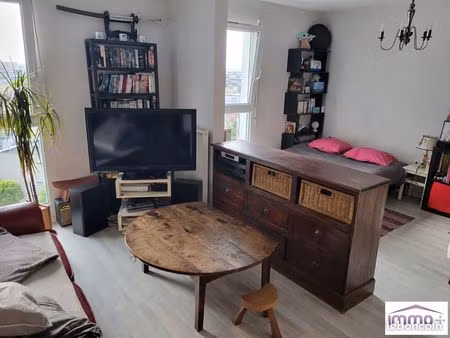 studio 1 pièce 35 m²