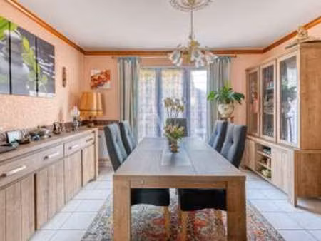 vente maison à angers monplaisir (49000) : à vendre / 107m² angers monplaisir