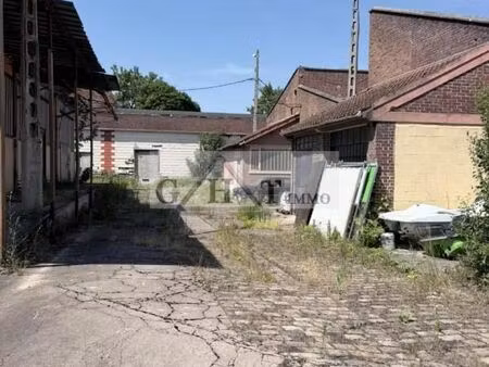 local bureaux 3 000 m²