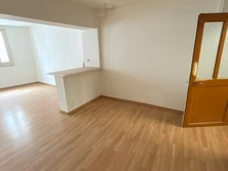 duplex avec garage rénové